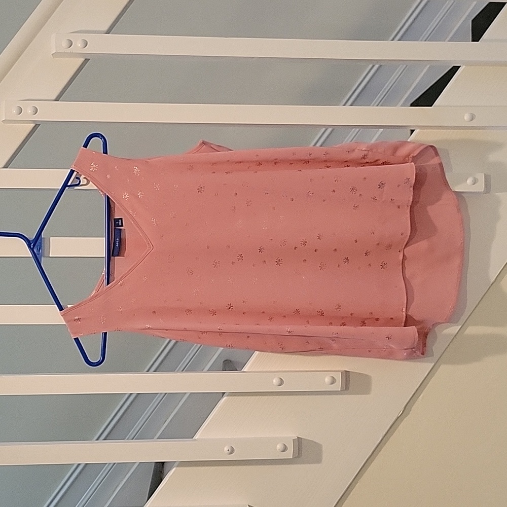 Pink tank top with embellishment